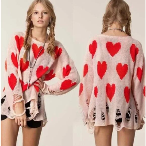 NEW! WILDFOX WHITE LABEL 'All Over Love' Lennon Sweater in PINK/ RED HEARTS (S) - Picture 3 of 11